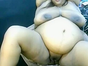 INDIAN BBW NIKKI