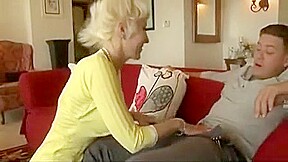 Incredible Blonde, Blowjob porn movie