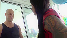 Inked dominatrix fingers her sub lover