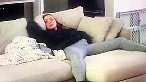 Ipad mini mast on couch