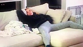 Ipad mini mast on couch