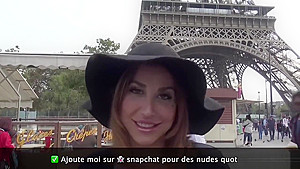 Jacquie et Michel TV : Heidi 27 ans a envie de fourrer tabernak