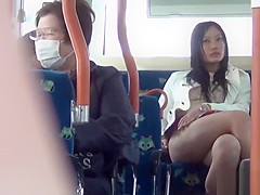 Japanese teen 18+ upskirt