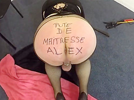 Jeux entre travestis vicieuses