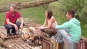 Jogging dutch teen 18+ jizzed