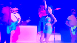 Katy Perry, Shakira & more sexy performance