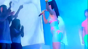 Katy Perry, Shakira & more sexy performance