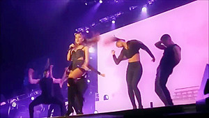 Katy Perry, Shakira & more sexy performance