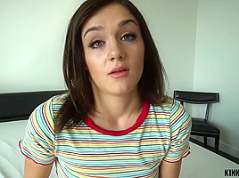 Kinky Family - Rosalyn Sphinx - Cash got me fucking my stepsis
