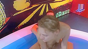 Kinky whore watersports