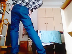 Kocalos - Wearing my new tight jeans