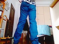 Kocalos - Wearing my new tight jeans