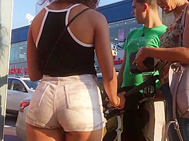 Latina college girl Booty in White Jean Shorts