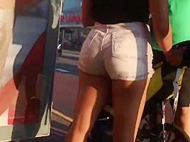 Latina college girl Booty in White Jean Shorts