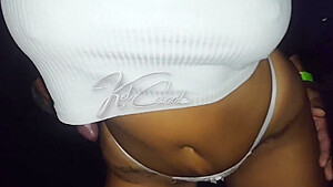 Levei A Kel Abate No Swing E Ela Adorou Chupar No Gloryhole