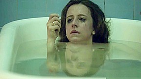 Lucia Romano and Rita Batata - Motel S01E05