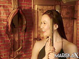 MARISKAX Luna Truelove dicked down in the barn