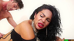 Mature trans babe getting doggystyled