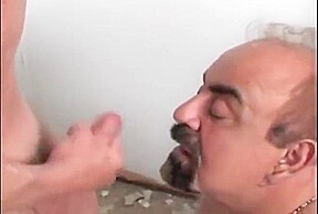 Meeting a hot grandpa in the bathroom