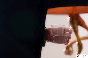 Melissa Stratton In Boss Lady Fucks Assistant On Business