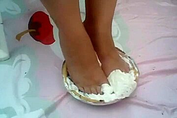 Messy Footsie Trainer #1