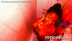 Mikaylina Shower