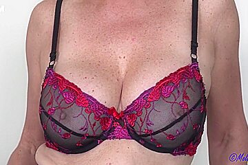 Milf Striptease And Joi For Admirer