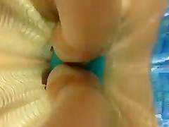 Milf up skit under long dress