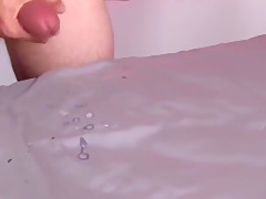 Military amateurs cocksucking in threesome