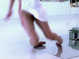 Milla Jovovich's Resident Beav-il - Mr Skin
