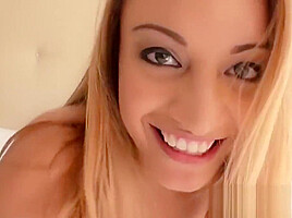 Mofos - Lets Try Anal - Natalia Robles - Quest For Booty