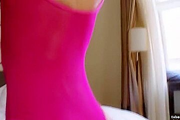 Moscow teen 18+ Natasha in training suite
