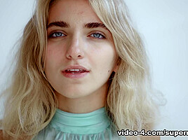 My First Time with Bella Luz - SuperbeModels