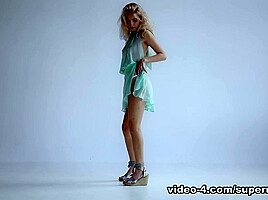 My First Time with Bella Luz - SuperbeModels