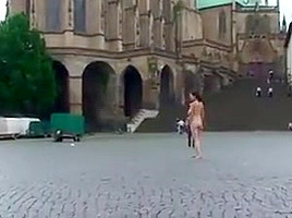 Naked in Erfurt