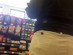 Nice white booty in khakis