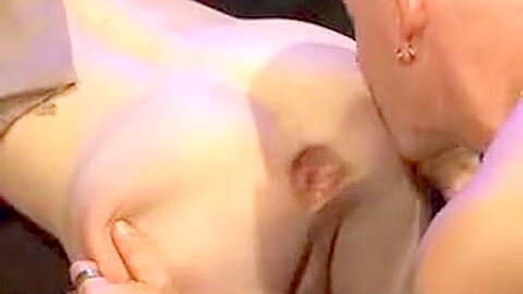 One Very Hot Massage