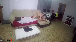 Pareja En El Saln De Casa