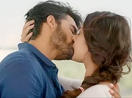 Payal Rajupt Hot Exposing in Rx100