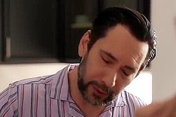 Paying Your Dues - Holly Wood, Tommy Pistol And Katie Kush
