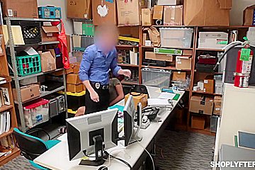 Pound For Stealing: Reality Sex In Police Department - Große Titten And Shane Blair