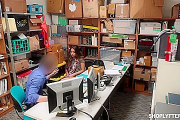 Pound For Stealing: Reality Sex In Police Department - Große Titten And Shane Blair