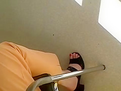 Public Feet 135