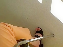 Public Feet 135