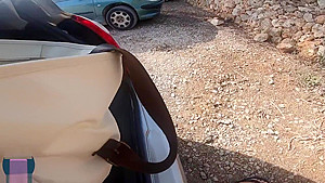 RISKY BLOWJOB IN THE BEACH PARKING - MAGICMINTCOUPLE