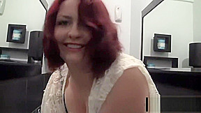 Redhead BBW Hannah Masturbating