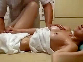 Reluctant Teengirl Seduced By Masseur