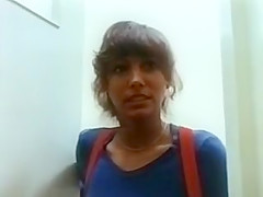 Retro Lezbos get it on in toilet stall
