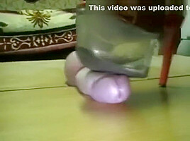 Roksana ballbusting