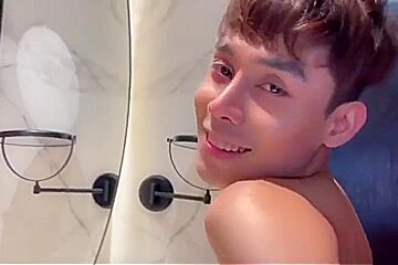Rubax Video - 18yo Latin Boy Creampied By Stepdads Huge Dick